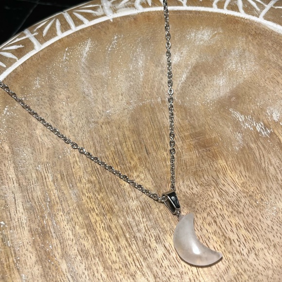 NWOT Rose Quartz Moon Silver Necklace - Picture 3 of 11